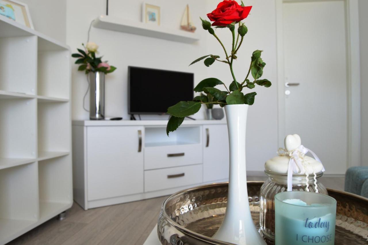 Rooms & Apartments Villa Anka Tučepi Dış mekan fotoğraf